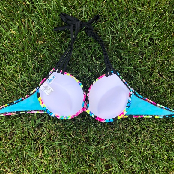 Floral Bikini Set - Picture 2 of 4